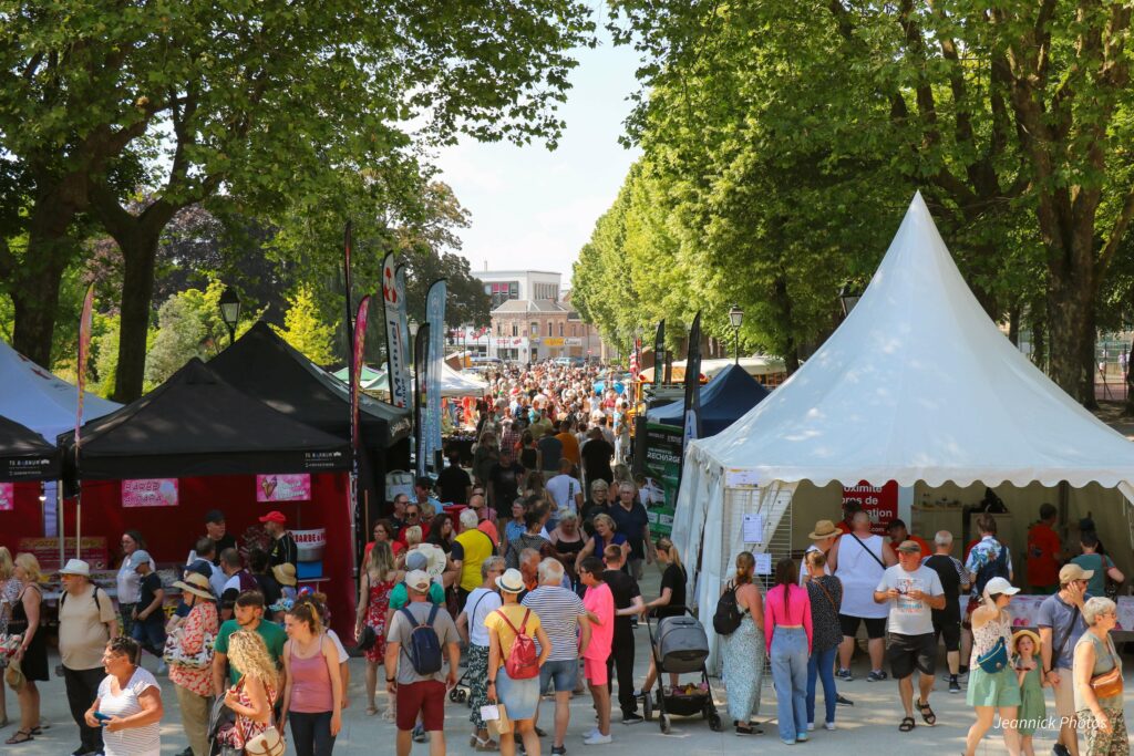LesElyziks2023 et son marché artisanal